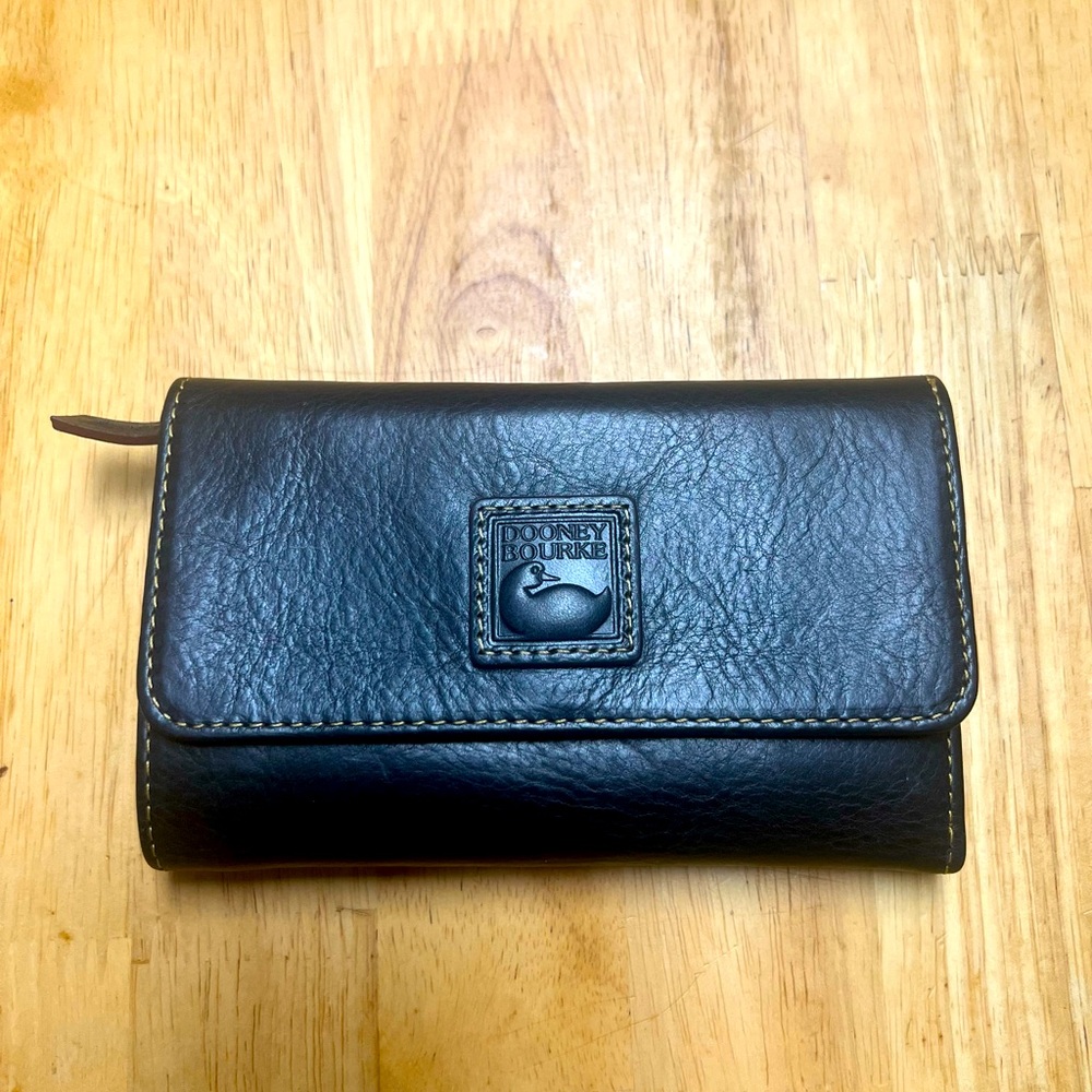 Dooney and Bourke Medium Tri-fold Leather Wallet